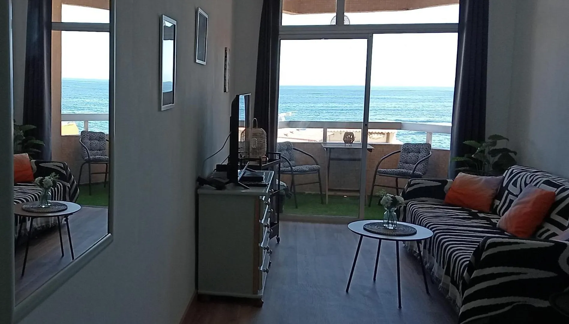 Apartment Luas Beachfront House Las Canteras Las Palmas de Gran Canaria